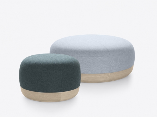 Pouf en tissus avec base en bois