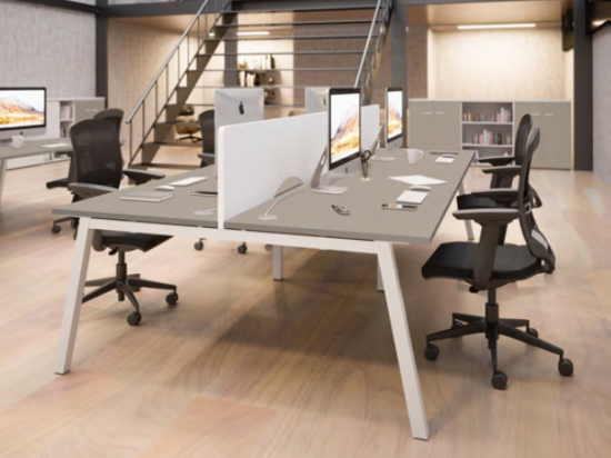 Bureau 2 plans suivant scandinave avec obturateurs