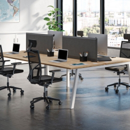Bureau 2 plans suivant scandinave avec obturateurs